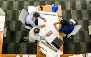 Maximiser son engagement sur LinkedIn : stratégies et conseils pour 2025