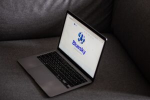 Bluesky Algorithm 2026: How It Works and How to Beat It